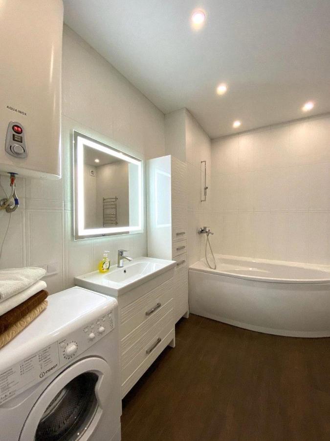 Gagarin Plaza Stylish Apartment Odessa Buitenkant foto