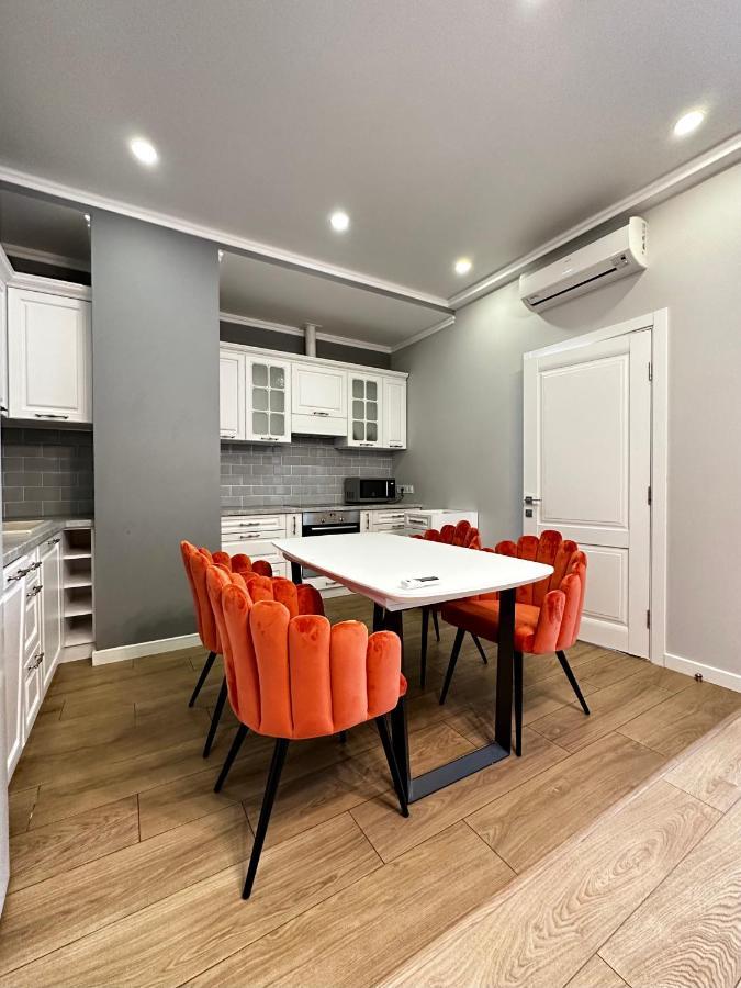 Gagarin Plaza Stylish Apartment Odessa Buitenkant foto