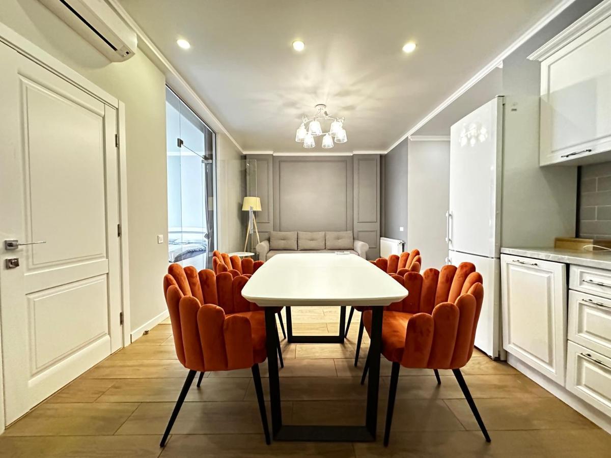 Gagarin Plaza Stylish Apartment Odessa Buitenkant foto