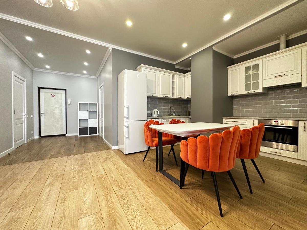 Gagarin Plaza Stylish Apartment Odessa Buitenkant foto